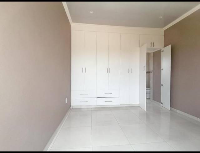 2 BEDROOM HOUSE FOR SALE IN ERMELO